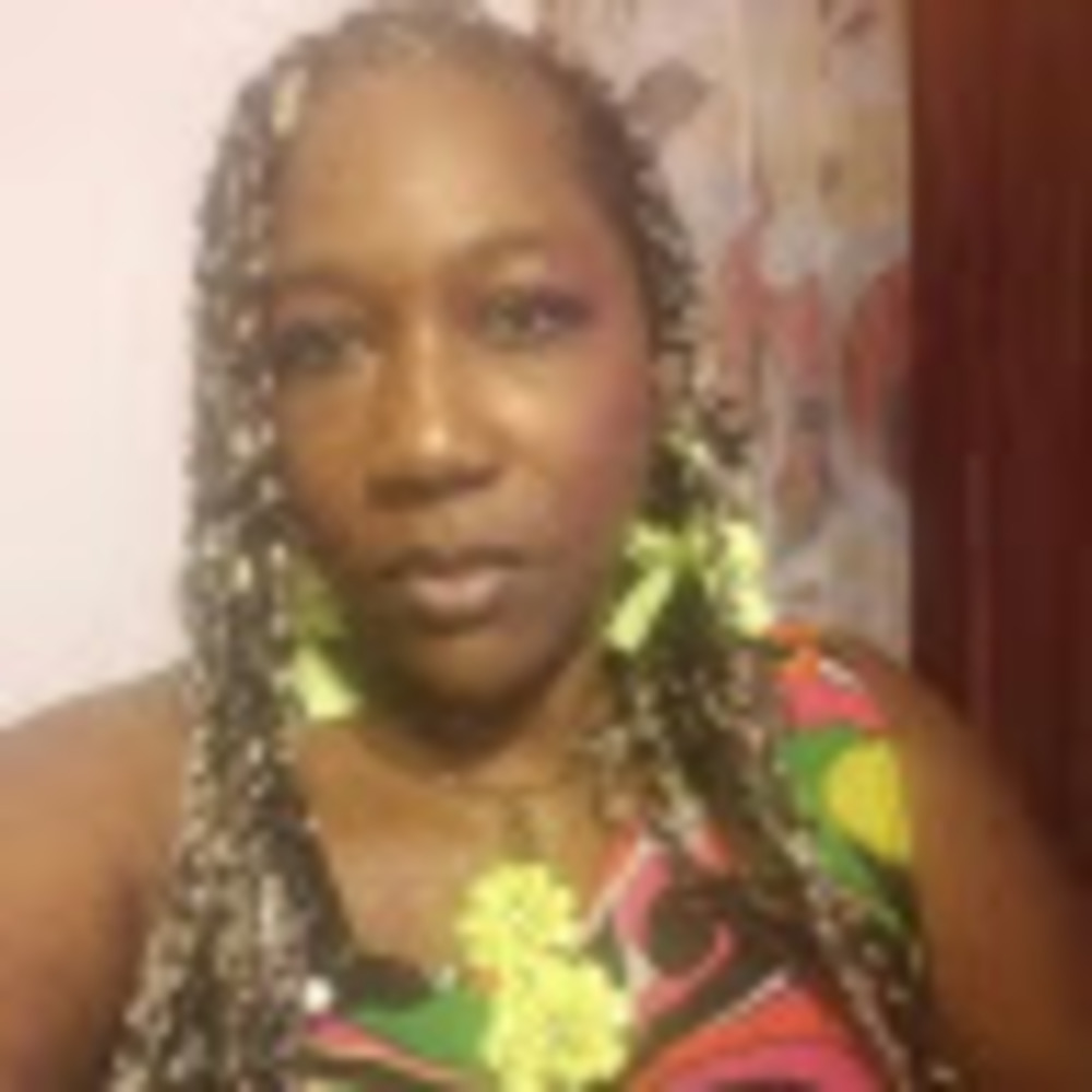 Meet your Posher, Pamela s.
